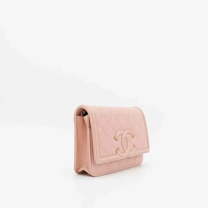 jq844-chanel-pink-caviar-flap-wallet-on-chain