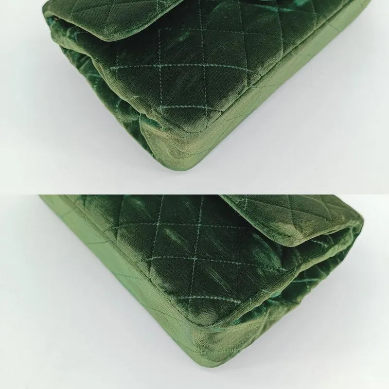 c500-chanel-vintage-green-velvet-23cm-classic-flap-bag
