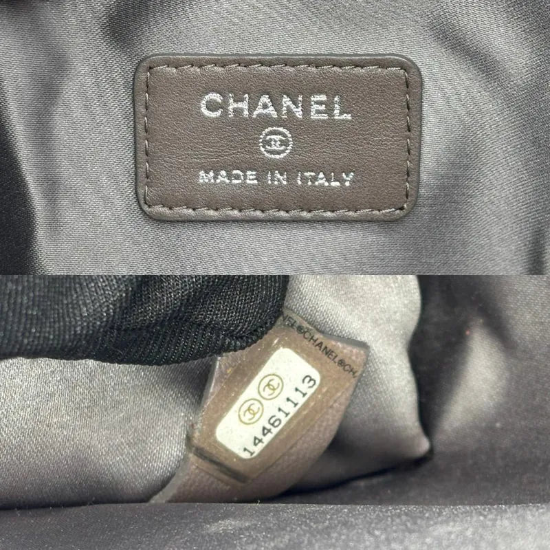 jw171-chanel-vintage-pink-lambskin-lucky-symbols-pochette-embossed-quilted-shoulder-bag