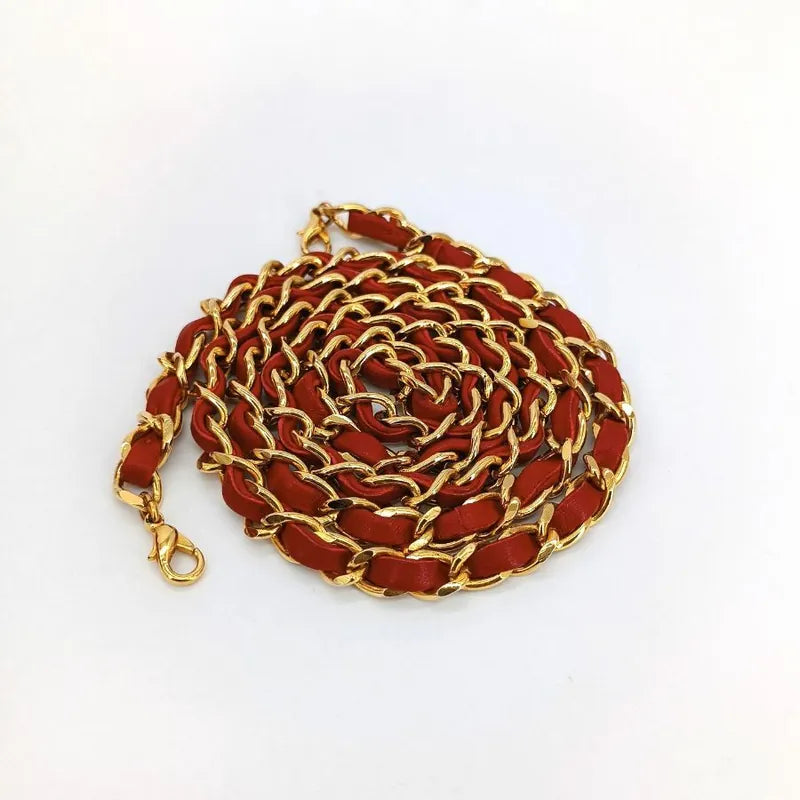 js948-chanel-vintage-red-lambskin-quilted-31-tote-bag