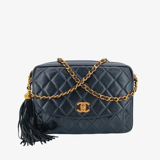 jt049-chanel-vintage-black-lambskin-quilted-camera-bag