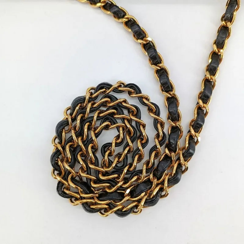 jt339-chanel-vintage-black-lambskin-25cm-diana-flap-bag