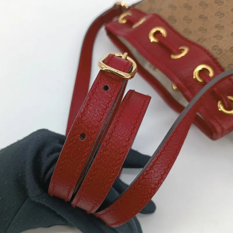 jt252-gucci-x-doraemon-gg-supreme-monogram-mini-bucket-bag