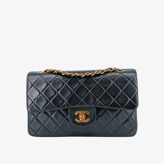 jt199-chanel-vintage-black-lambskin-23cm-classic-flap-bag