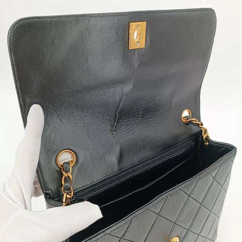 rb376-chanel-vintage-black-lambskin-quilted-flap-bag