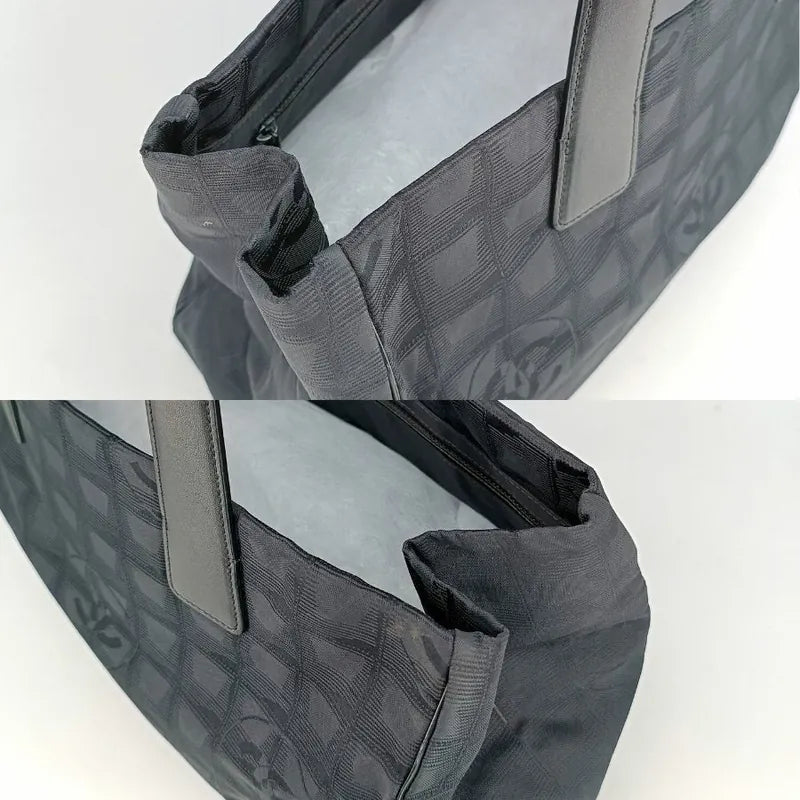 tk014-chanel-vintage-black-nylon-tote-bag