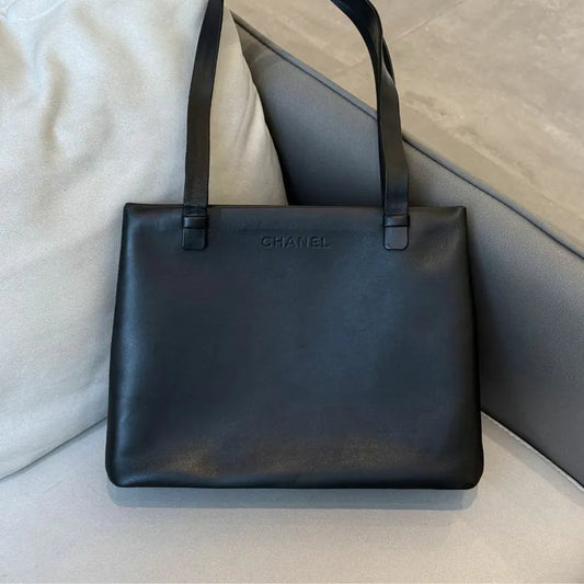 jw969-chanel-vintage-black-caviar-leather-tote-bag