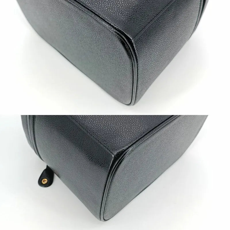 js502-chanel-vintage-black-caviar-embossed-logo-cosmetic-bag