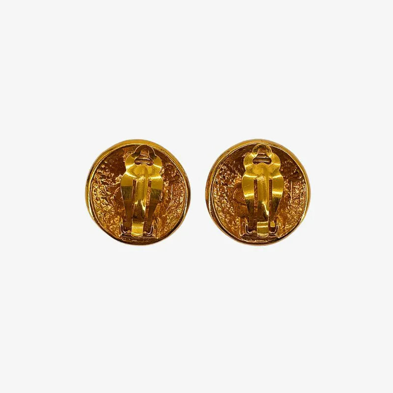rb295-chanel-vintage-round-star-gold-plated-clip-on-earrings