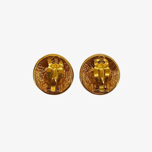 rb295-chanel-vintage-round-star-gold-plated-clip-on-earrings