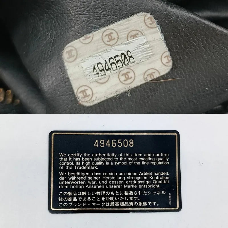 jt265-chanel-vintage-black-caviar-leather-cosmetic-bag