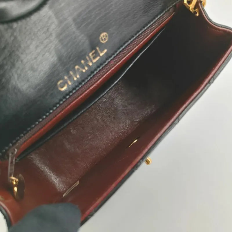 js657-chanel-vintage-black-lambskin-17cm-mini-square-flap-bag