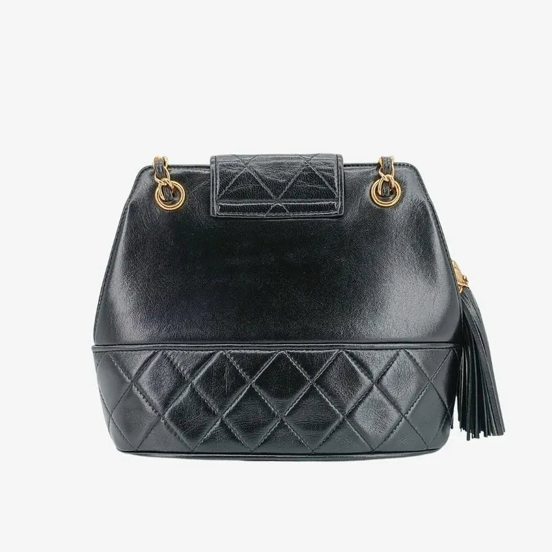 js721-chanel-vintage-black-lambskin-quilted-flap-bag