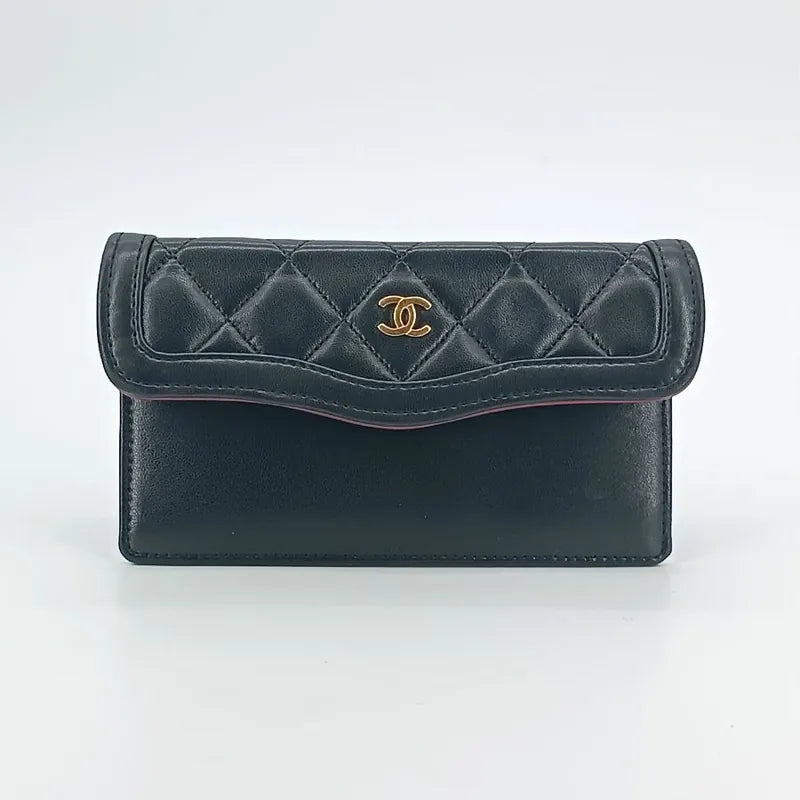 js608-chanel-vintage-black-lambskin-quilted-flap-bag