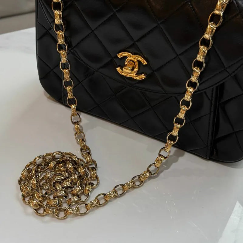 rc658-chanel-vintage-black-lambskin-gold-chain-flap-bag