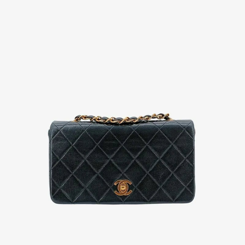 ra557-chanel-vintage-black-lambskin-full-flap-bag
