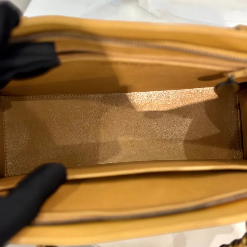 jx076-chanel-vintage-beige-calfskin-handbag