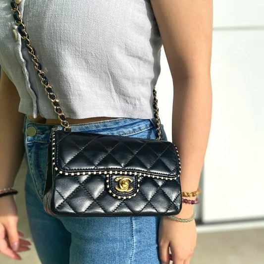 jah77-chanel-vintage-black-lambskin-flap-bag