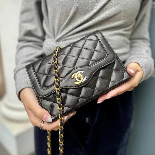 c390-chanel-vintage-black-lambskin-paris-limited-flap-bag