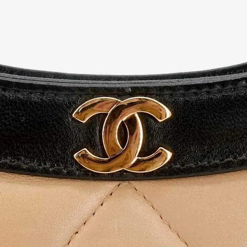 jr503-chanel-vintage-beige-and-black-lambskin-quilted-shopping-bag