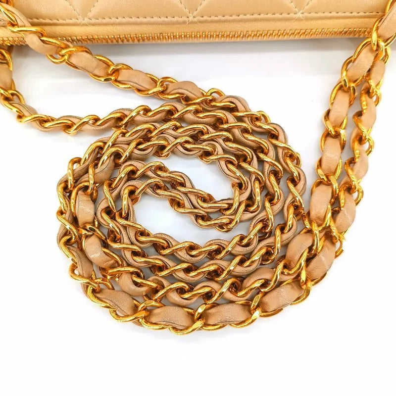 jt095-chanel-vintage-beige-lambskin-quilted-tote-bag