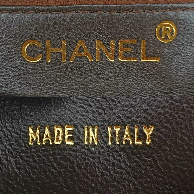 rb462-chanel-vintage-brown-lambskin-camera-bag