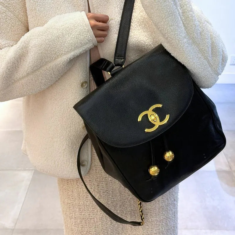 rc286-chanel-vintage-black-caviar-leather-turnlock-flap-backpack