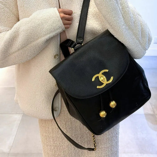 rc286-chanel-vintage-black-caviar-leather-turnlock-flap-backpack