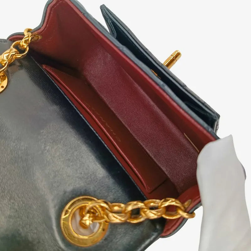 c459-chanel-vintage-black-lambskin-gold-chain-flap-bag