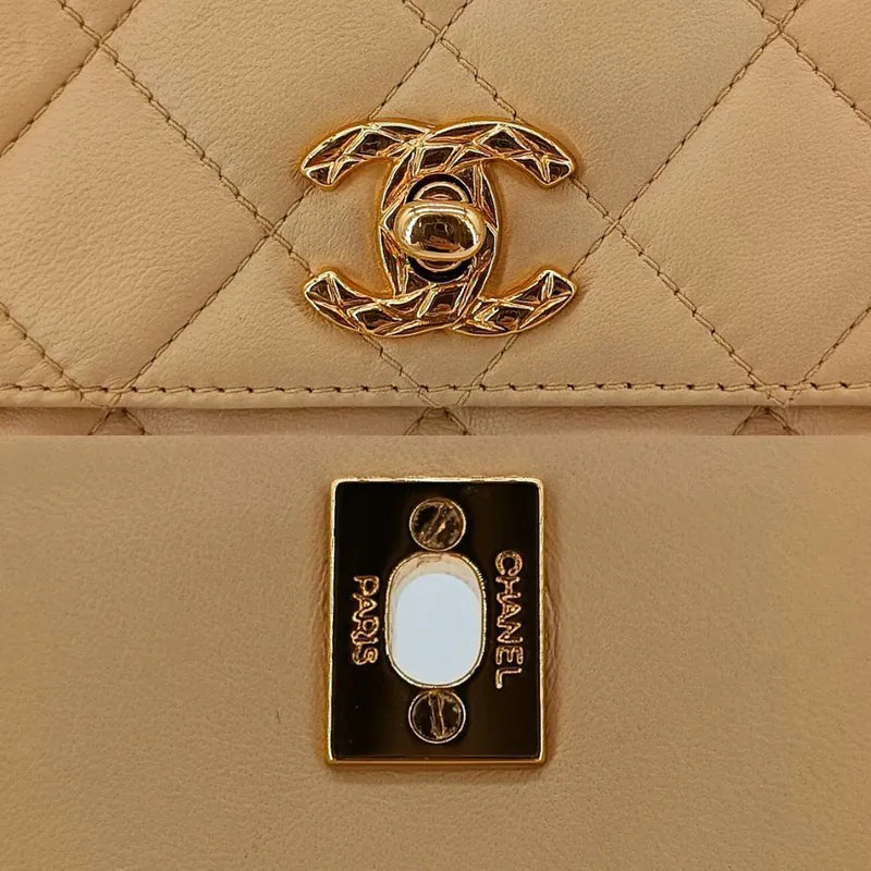 ra999-chanel-vintage-beige-lambskin-quilted-camera-bag