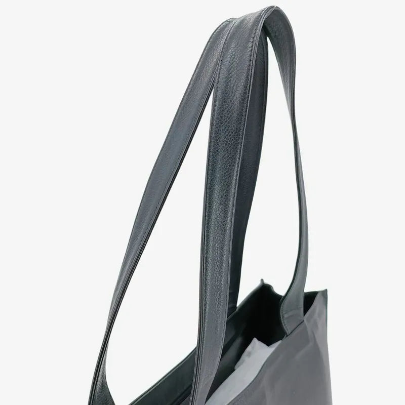 rb037-chanl-vintage-black-caviar-leather-cc-mark-tote-bag