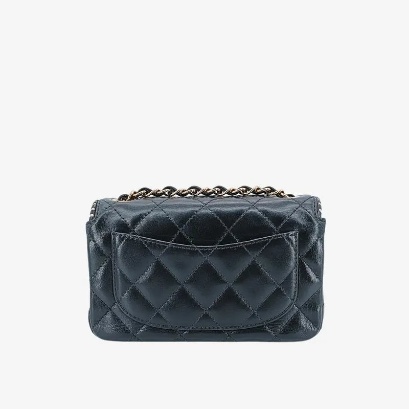 jah77-chanel-vintage-black-lambskin-flap-bag
