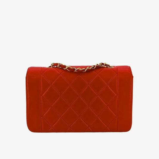 c503-chanel-vintage-red-lambskin-22cm-diana-flap-bag