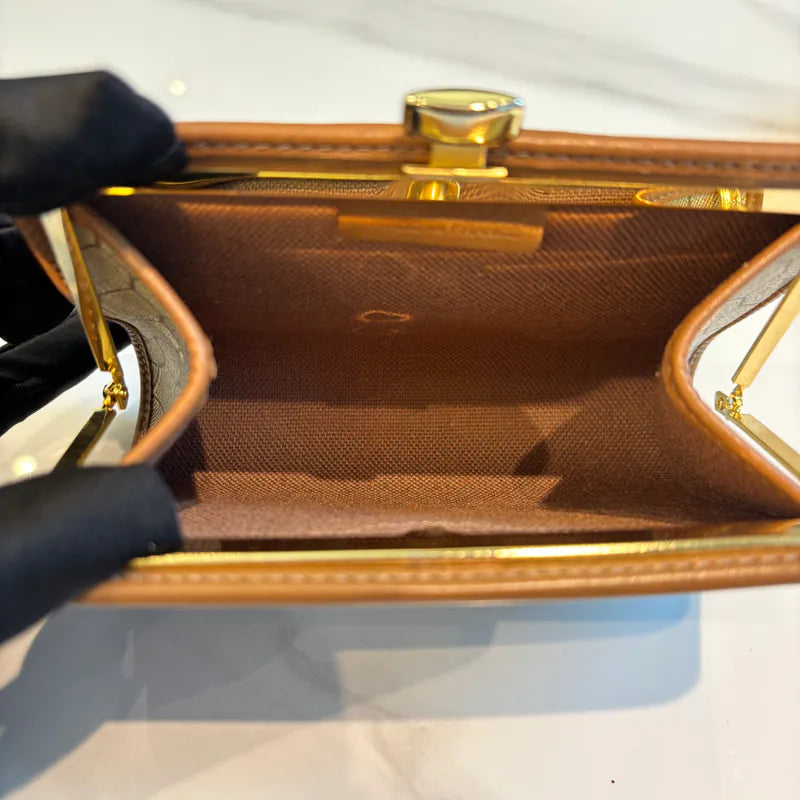 re169-christian-dior-beige-honeycomb-coin-case-wallet