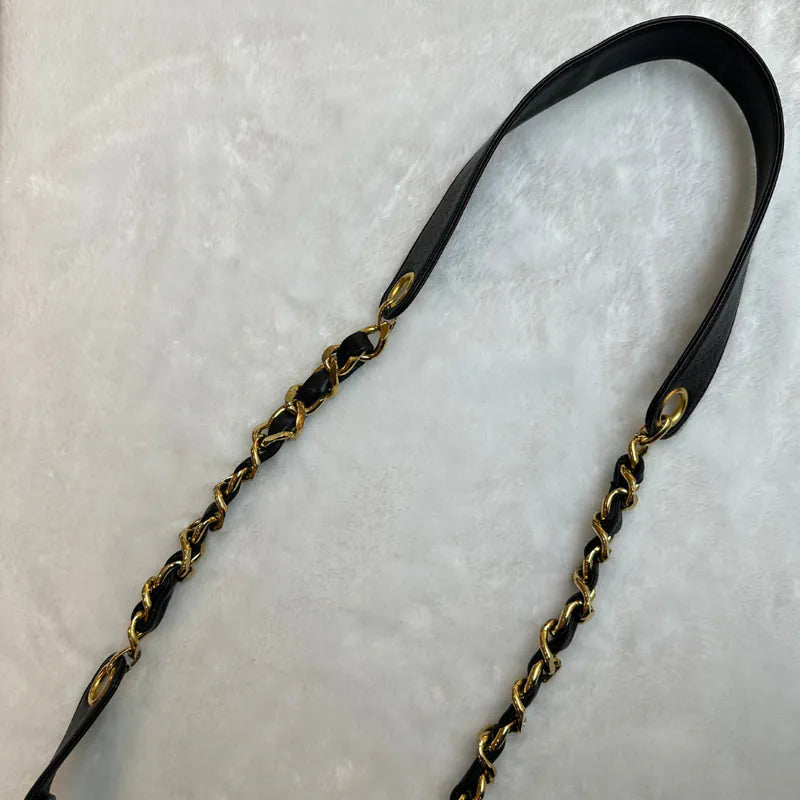 rc614-chanel-vintage-black-lambskin-gold-ball-bucket-bag