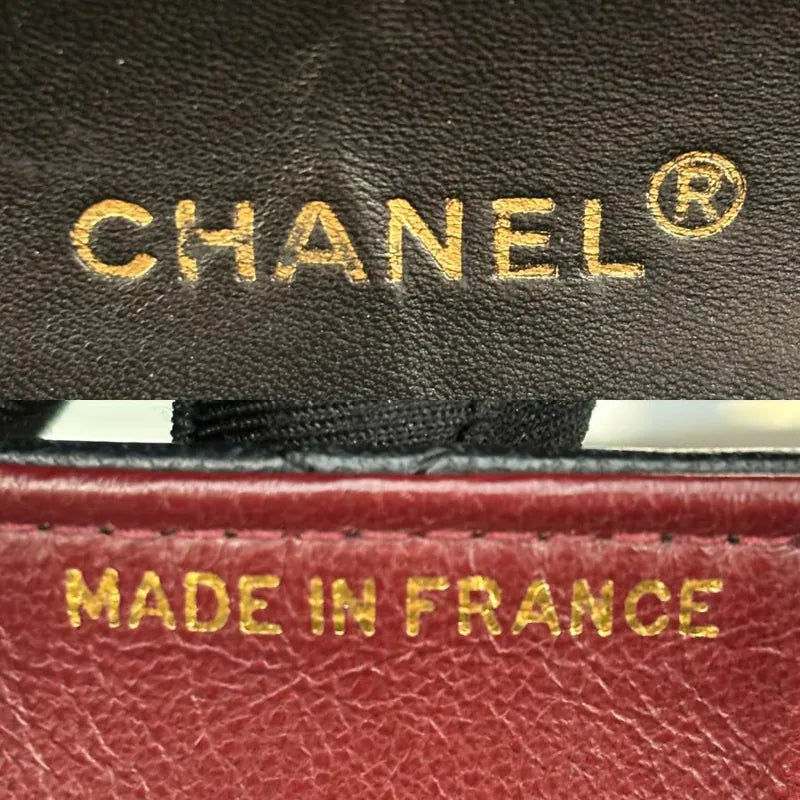 rc582-chanel-vintage-black-lambskin-trapezoid-flap-bag