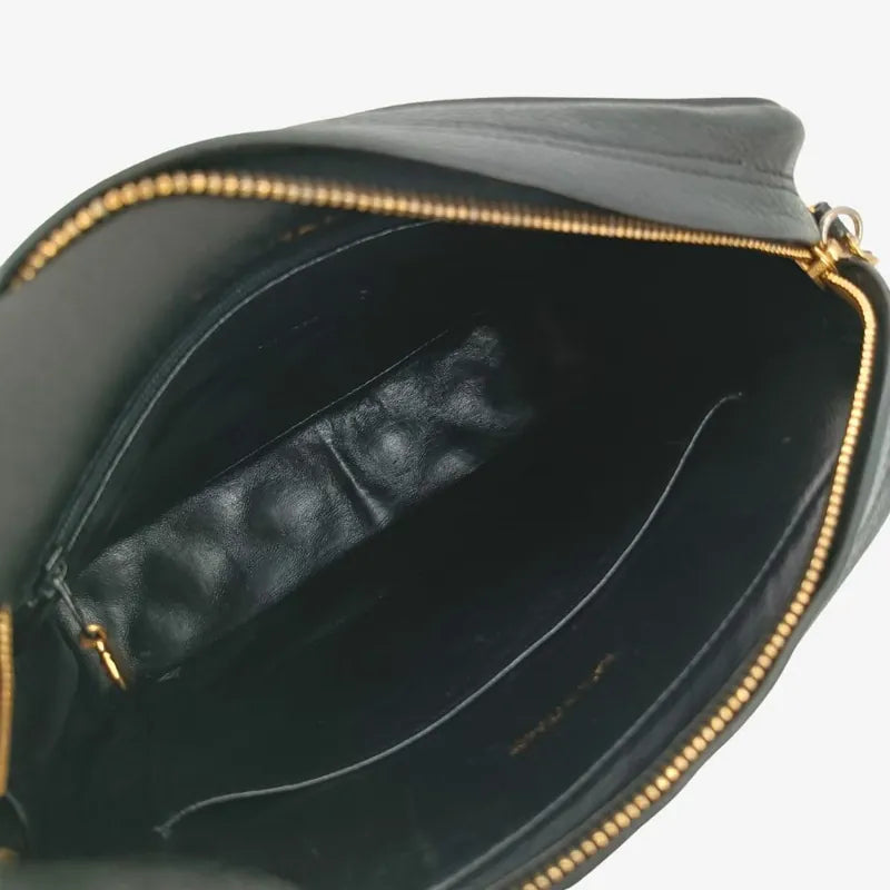 jt729-chanel-vintage-black-caviar-leather-quilted-camera-bag