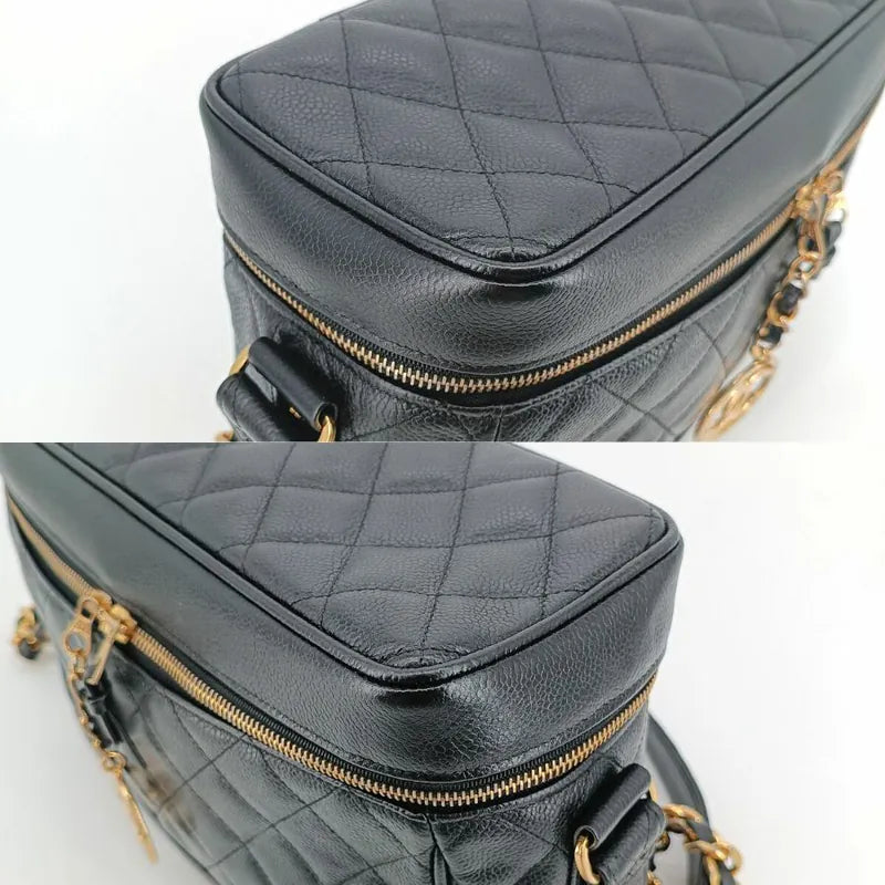 jr357-chanel-vintage-black-caviar-leather-quilted-vanity-case