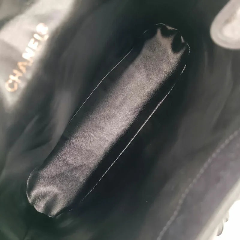 jr396-chanel-vintage-black-caviar-leather-turnlock-flap-backpack