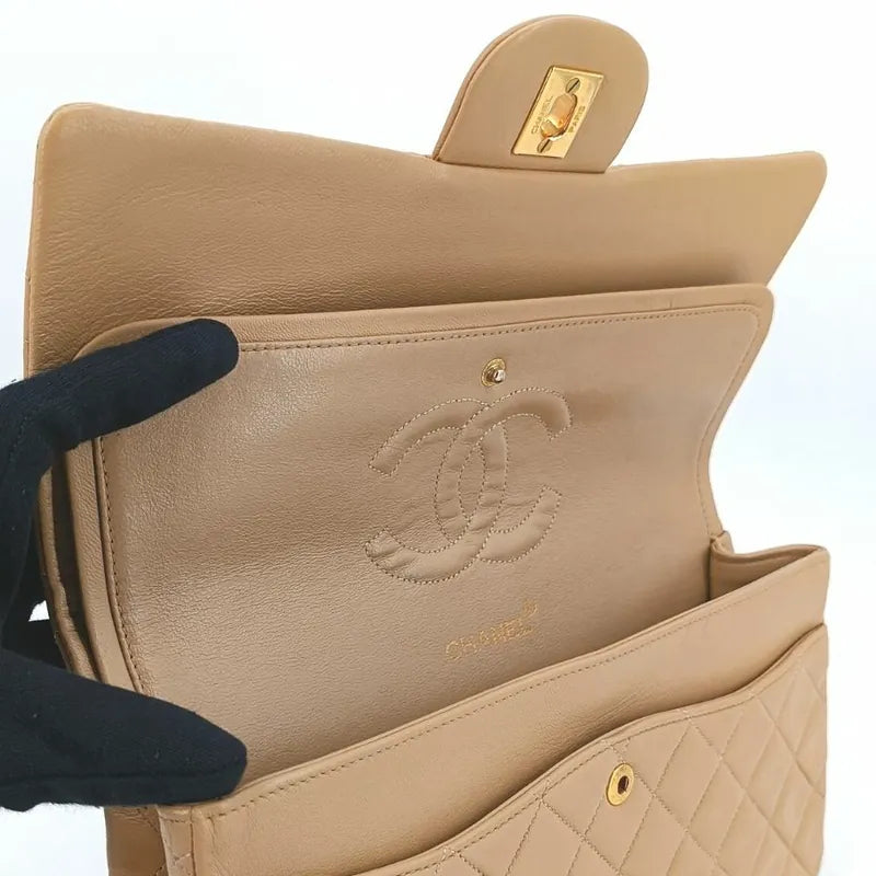 ra018-chanel-vintage-beige-lambskin-25cm-classic-flap-bag