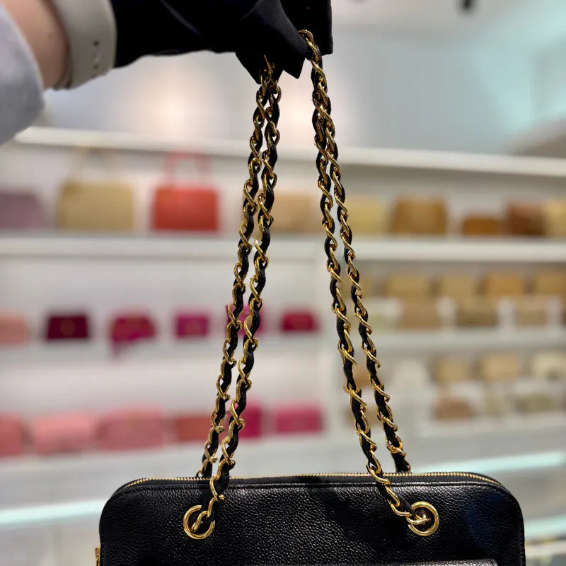 rc468-chanel-vintage-black-caviar-leather-tote-bag