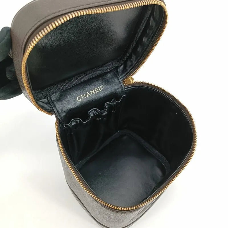 js971-chanel-vintage-dark-brown-caviar-leather-cosmetic-bag