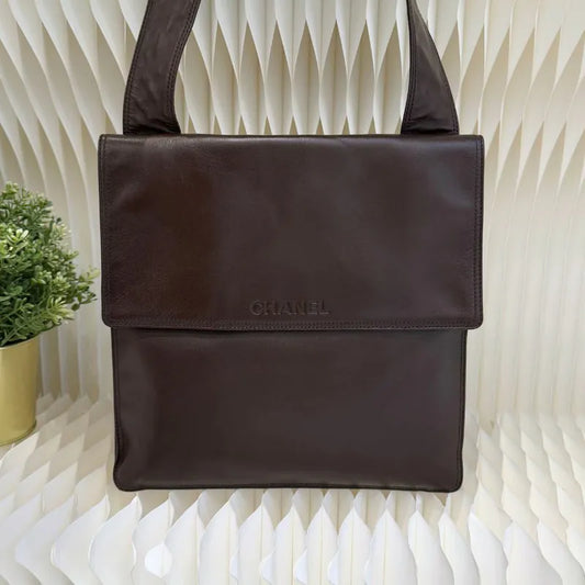 ra685-chaenl-vintage-brown-lambskin-shoulder-bag