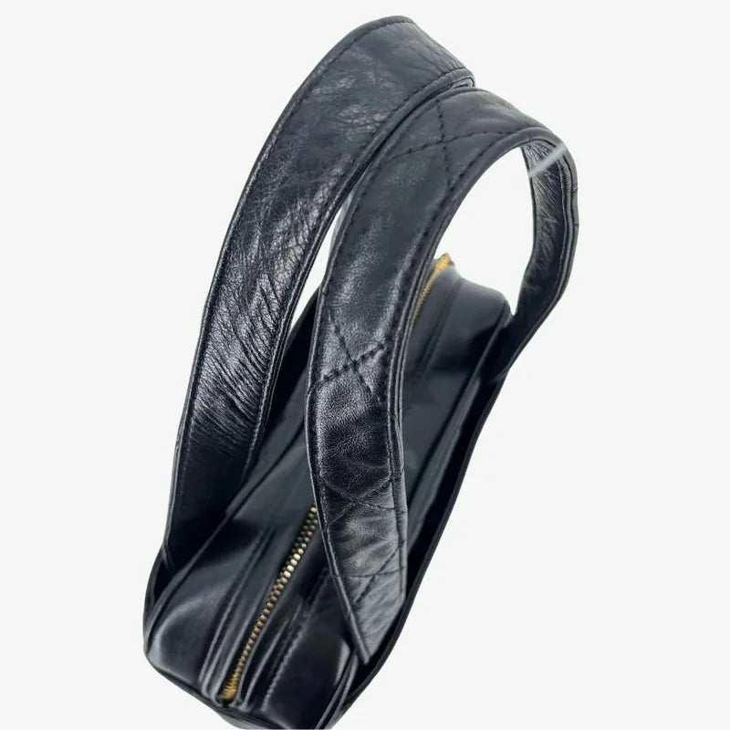 jx726-chanel-vintage-black-lambskin-quilted-handbag