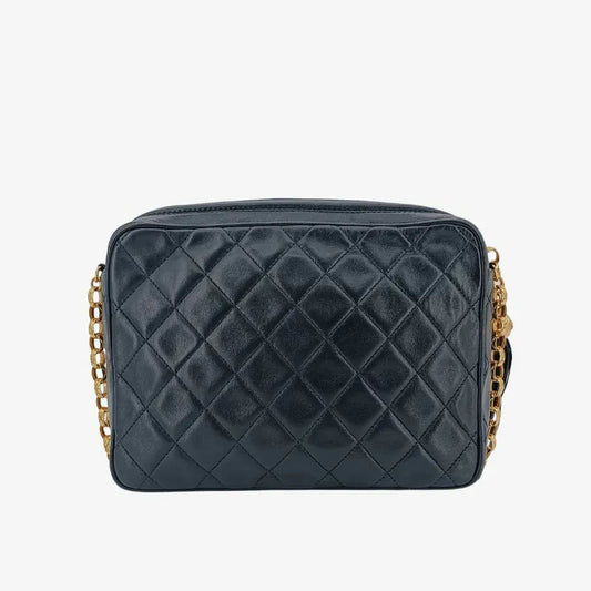 rb487-chanel-vintage-black-lambskin-gold-chain-camera-bag