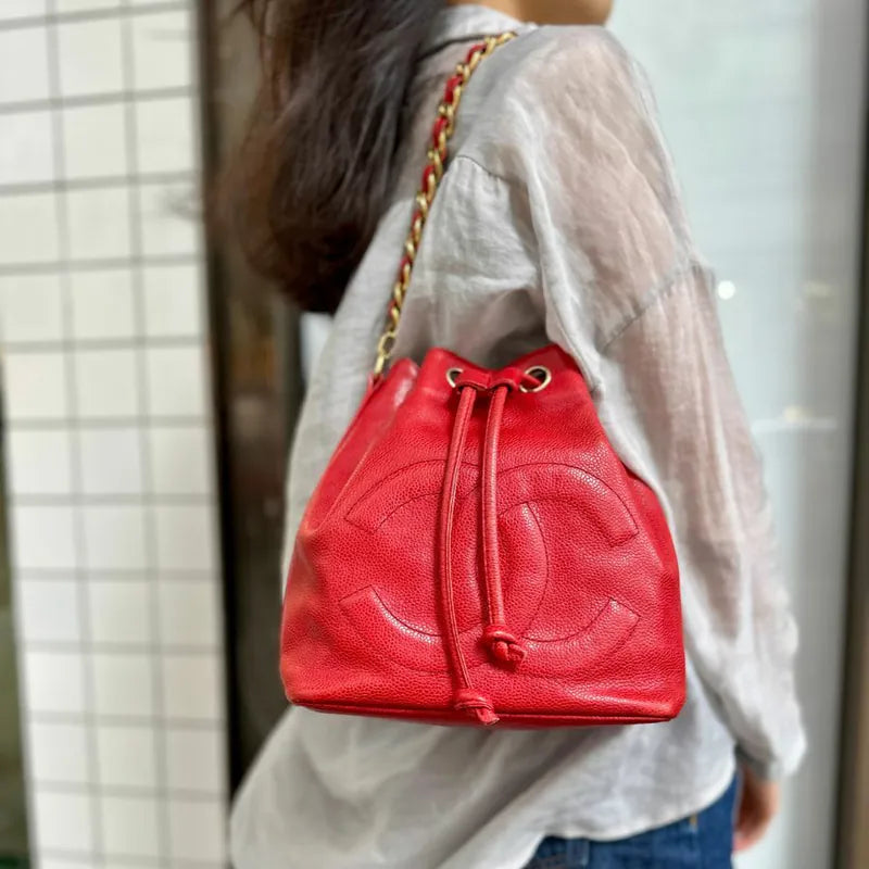 c464-chanel-vintage-red-caviar-leather-bucket-bag