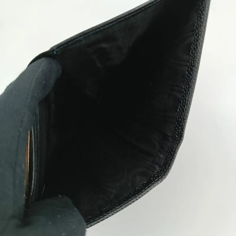 jr553-chanel-vintage-black-caviar-leather-wallet