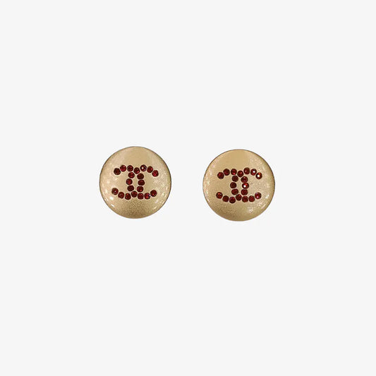 rc363-chanel-vintage-red-rhinestone-round-gold-plated-clip-on-earrings