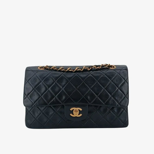 ra832-chanel-vintage-black-lambskin-25cm-classic-flap-bag