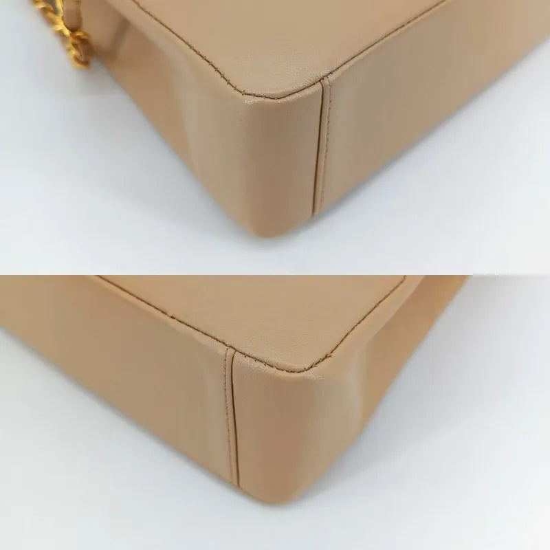 jah181-chanel-vintage-begie-lambskin-quilted-31-tote-bag